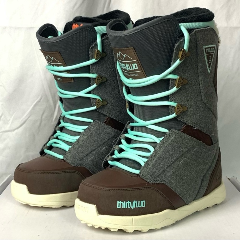 ThirtyTwo Womens snowboard boots